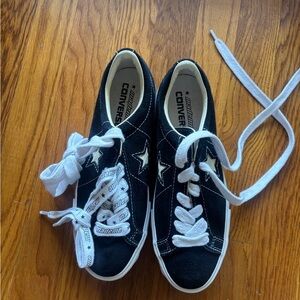 Converse Black and White Star platform Low-Tops